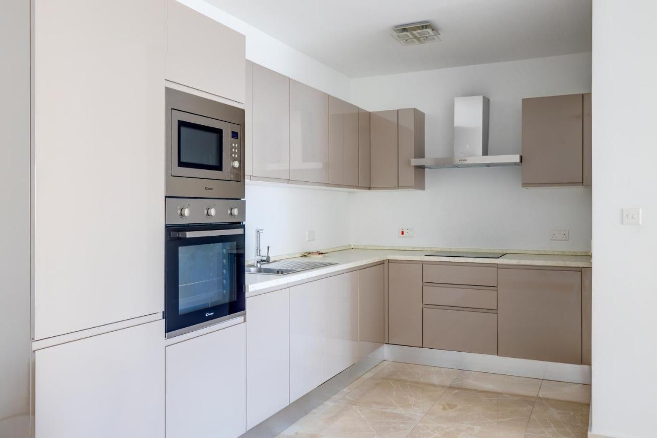 Marvellous 3Br Apartment In Central St Julians Saint Julian's Εξωτερικό φωτογραφία