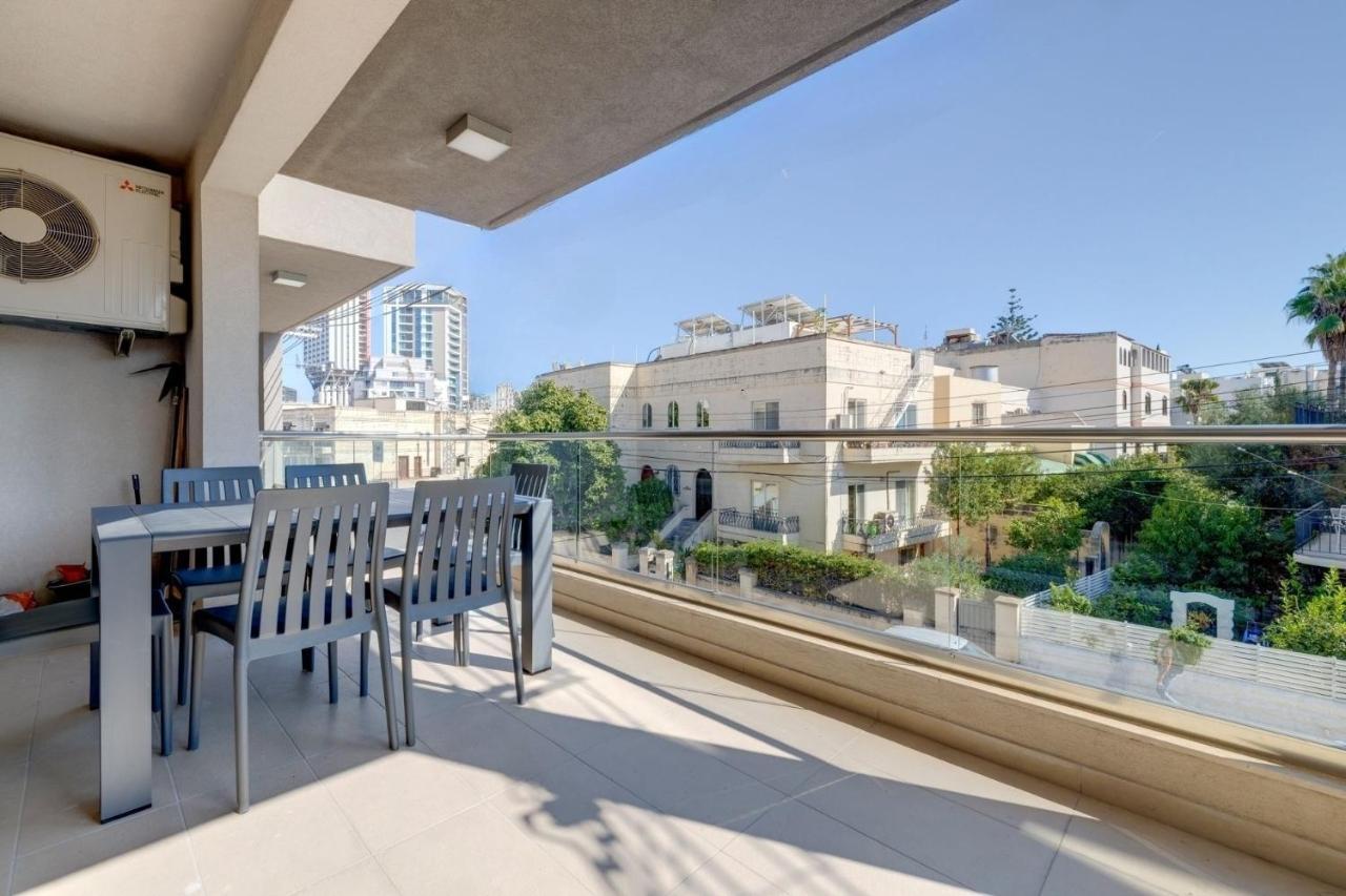 Marvellous 3Br Apartment In Central St Julians Saint Julian's Εξωτερικό φωτογραφία